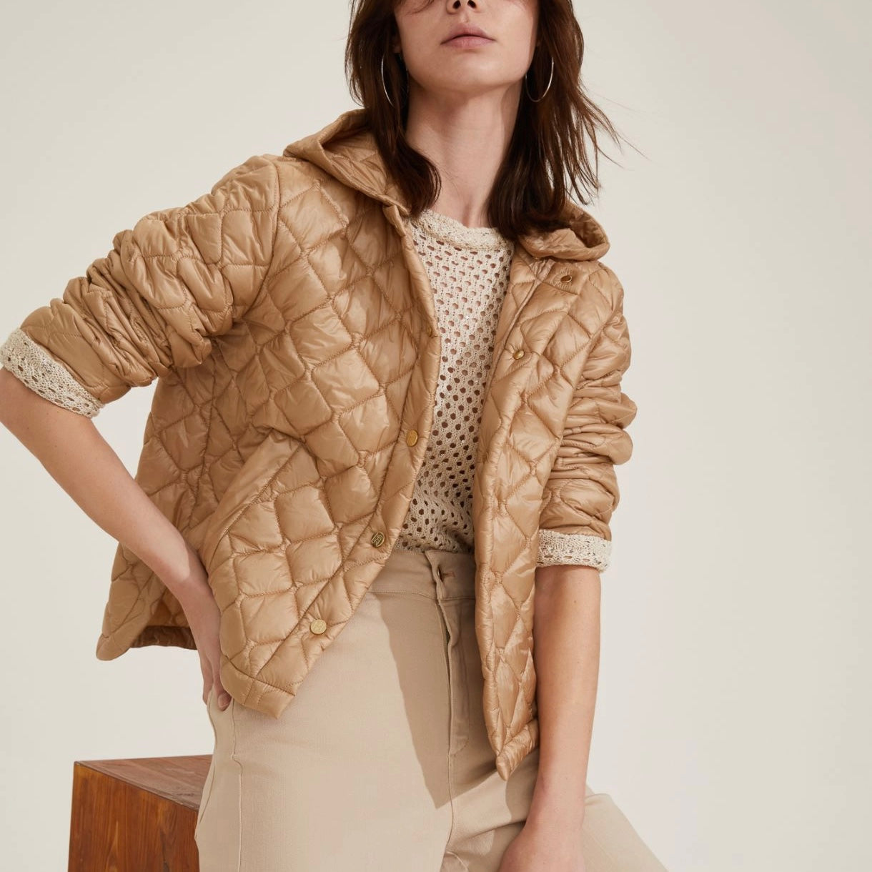 EMME Marella | Piumino trapuntato con cappuccio cammello