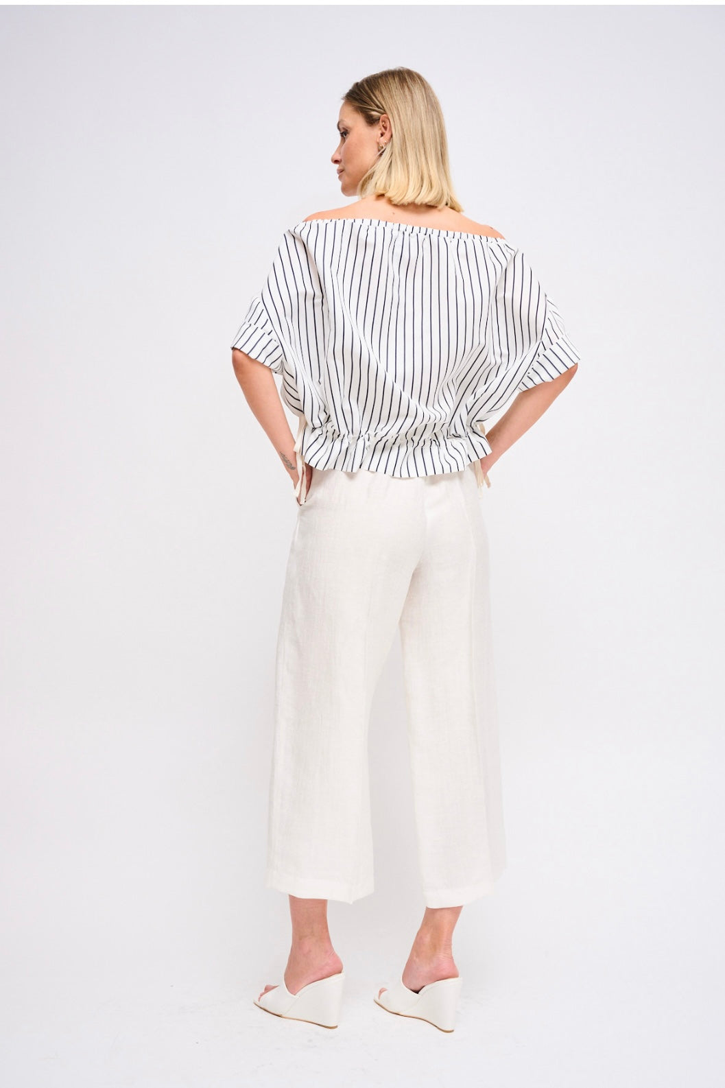 MARYLEY | Coord giacca maniche corte e pantalino bianco